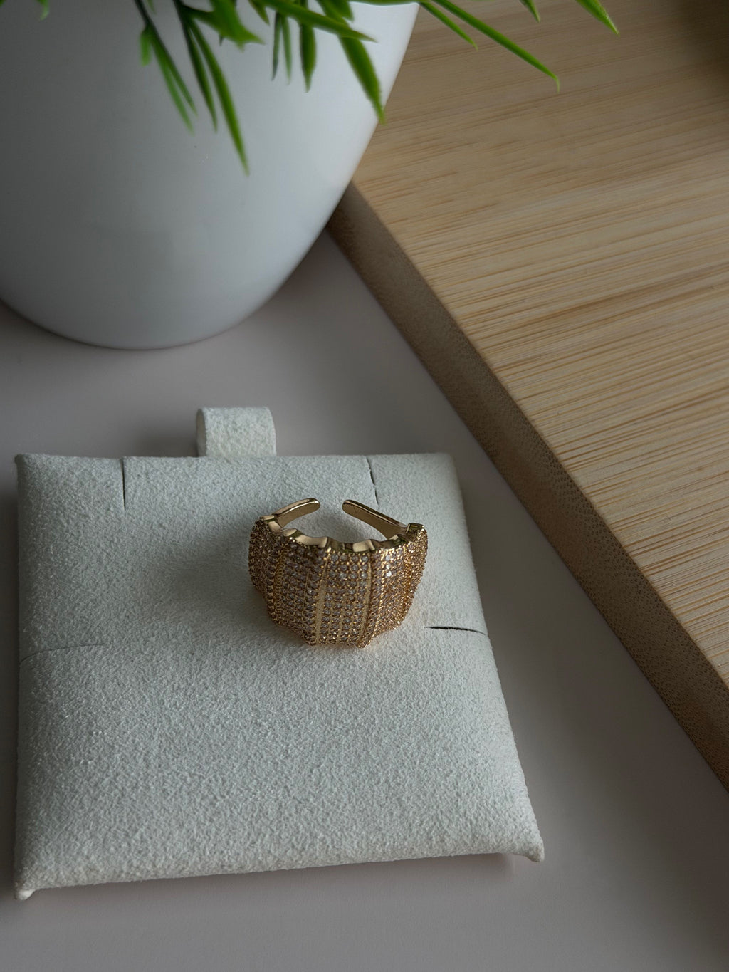 Wave Pave Ring