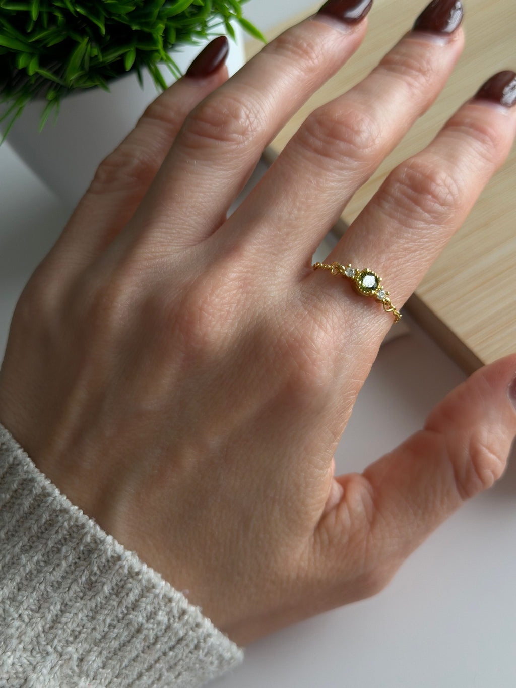 Green Sparkle Chain Ring