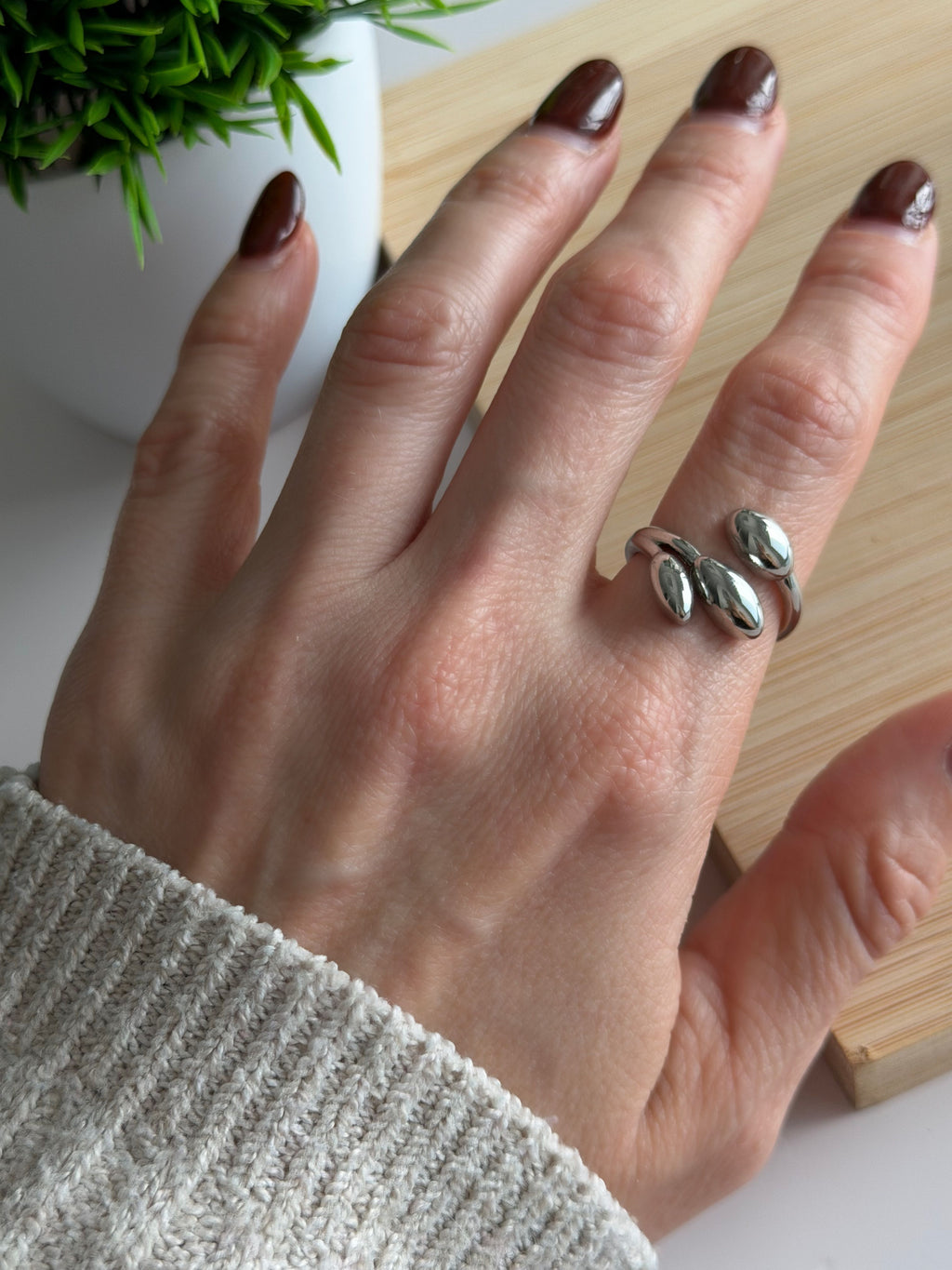 Triple Droplet Open Ring