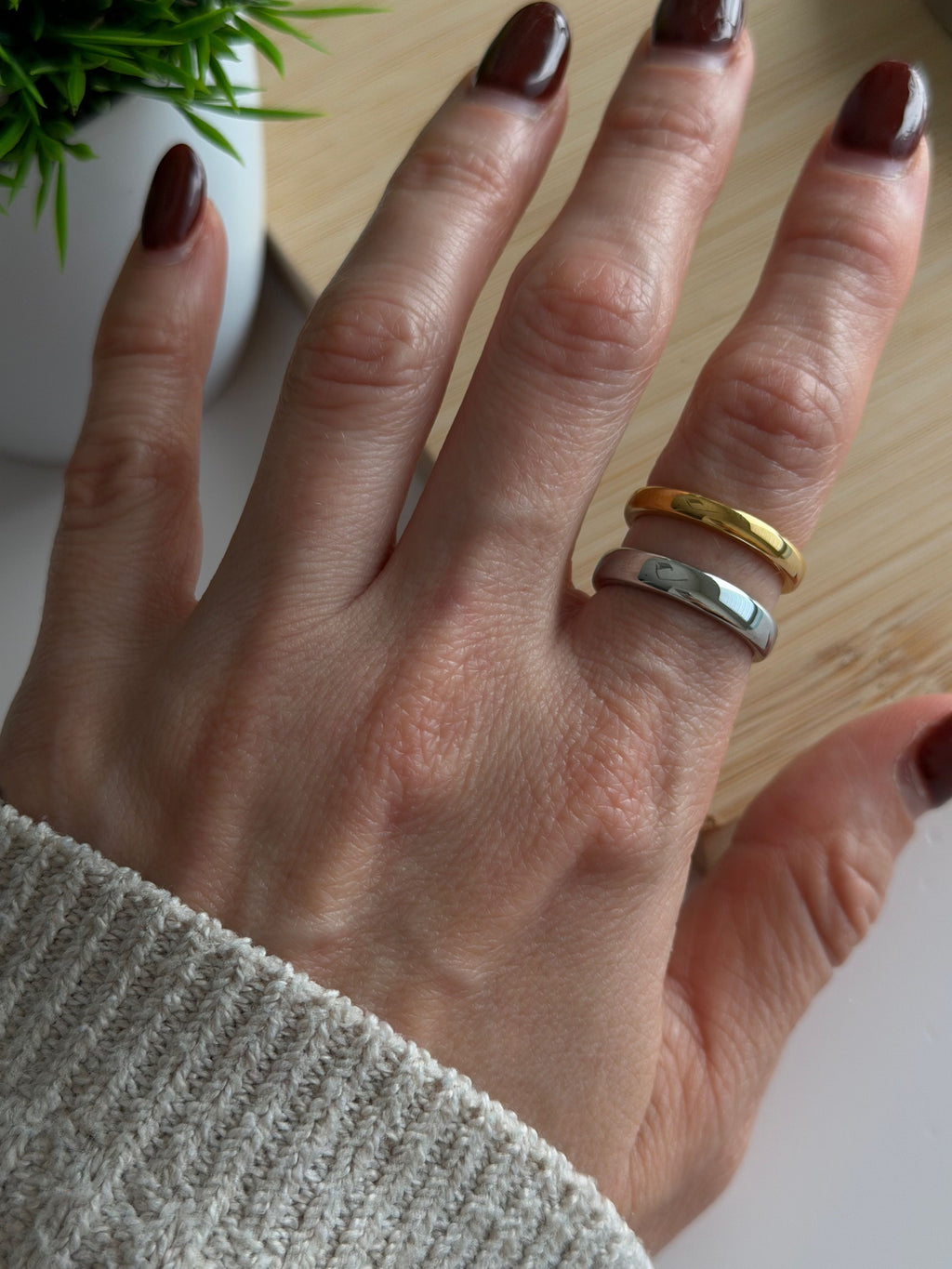 Two-Tone Minimalist Band Ring