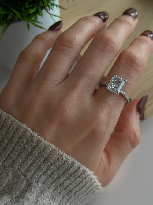 Classic Radiant Cut Ring