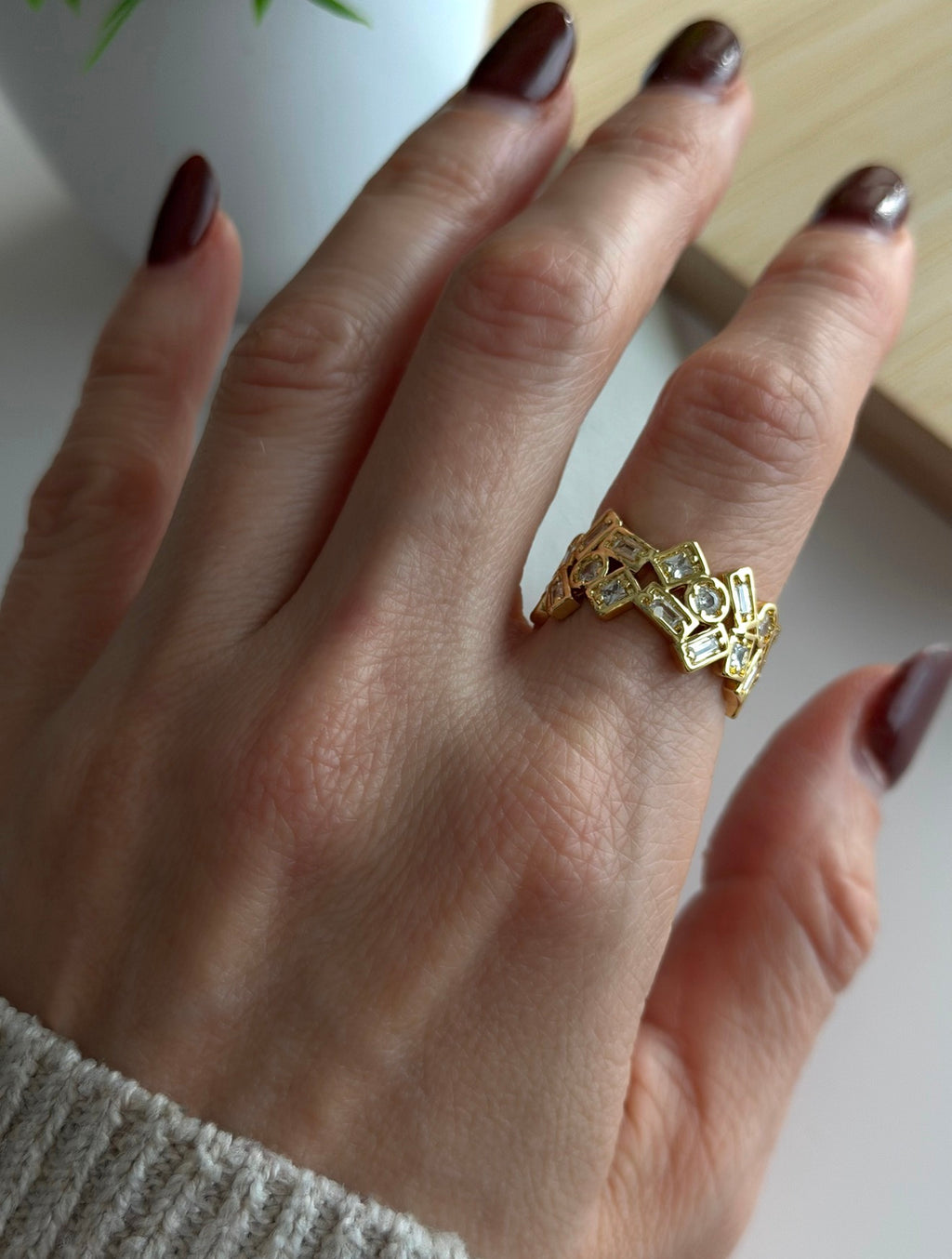 Geometric Spark Ring