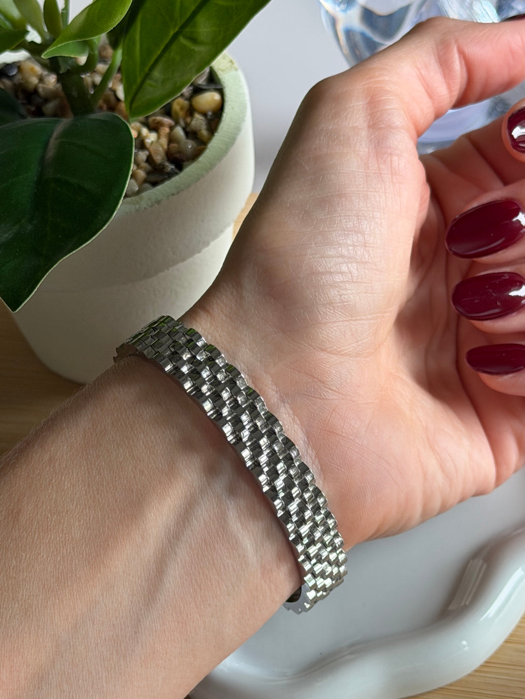 Modern Mesh Bracelet