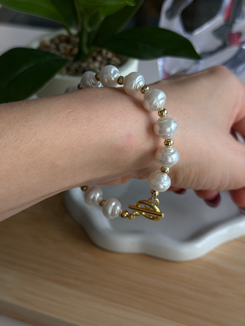 Baroque Pearl Bracelet