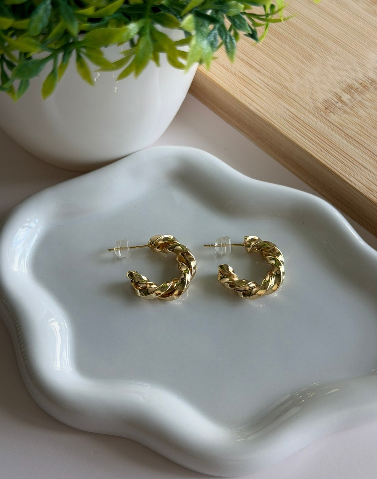 Twisted Hoops