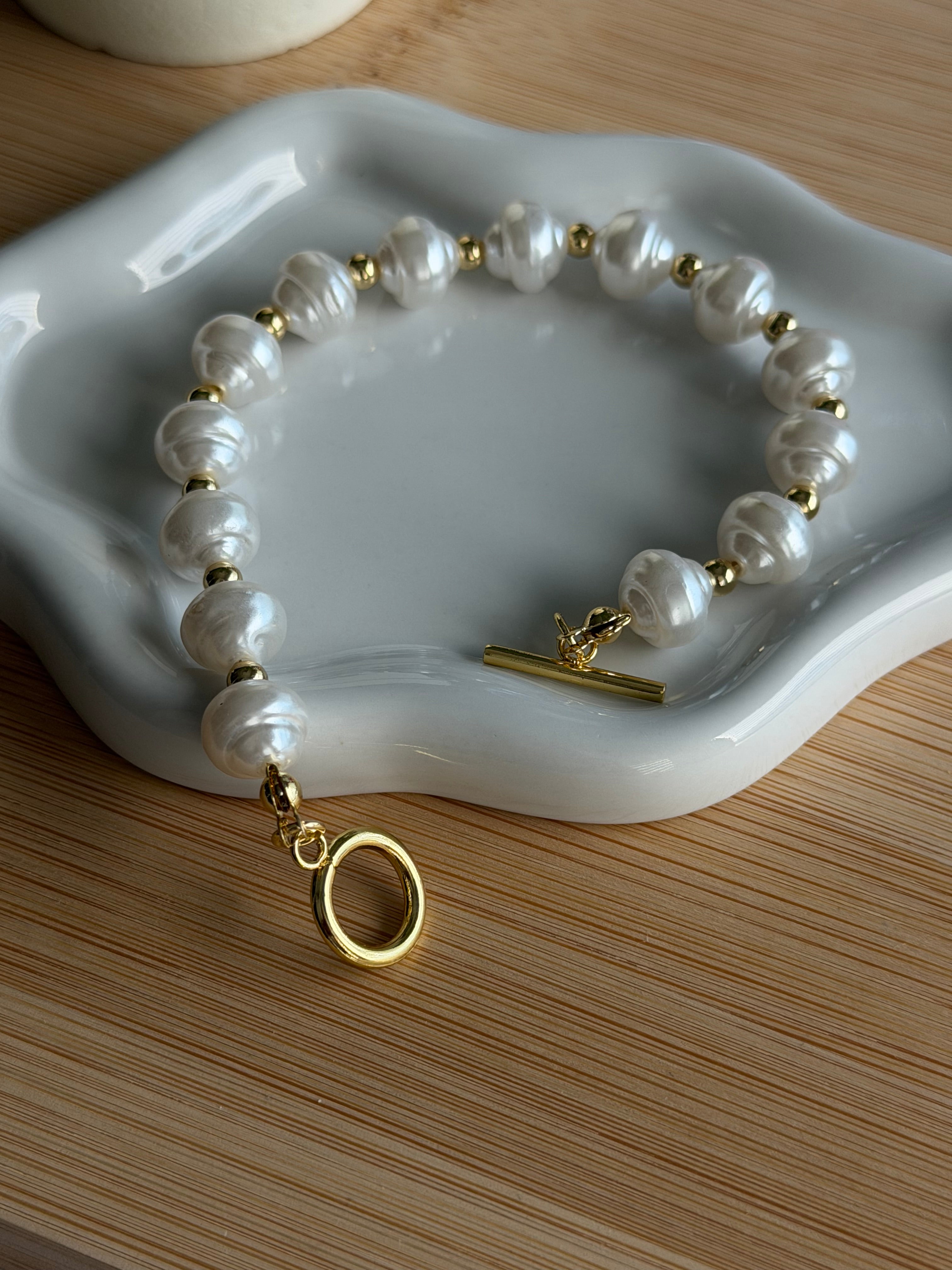 Baroque Pearl Bracelet