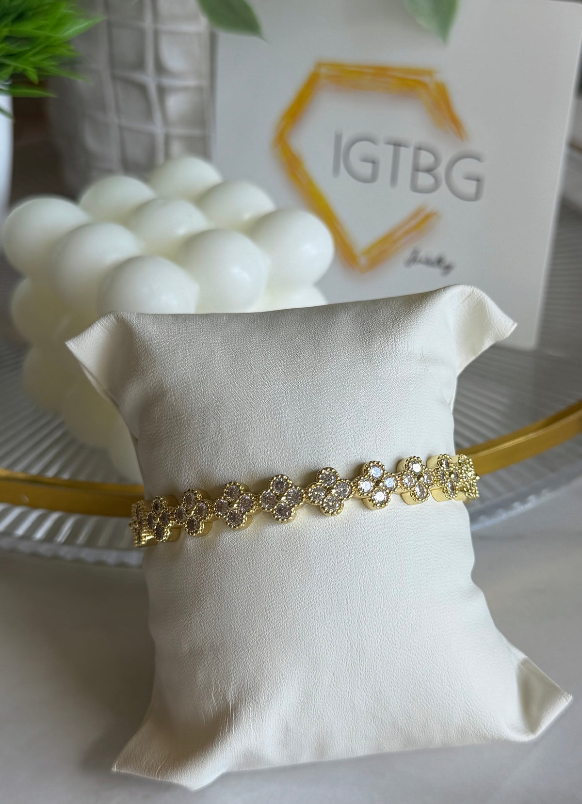 Floral Pavé Bracelet