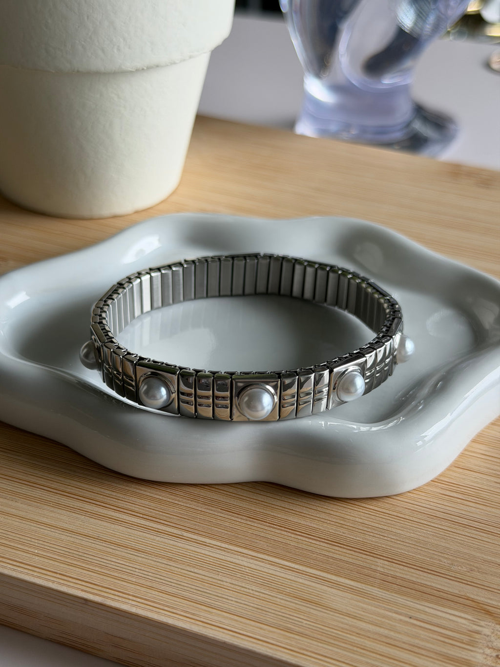 Elastic Steel Pearl Bracelet