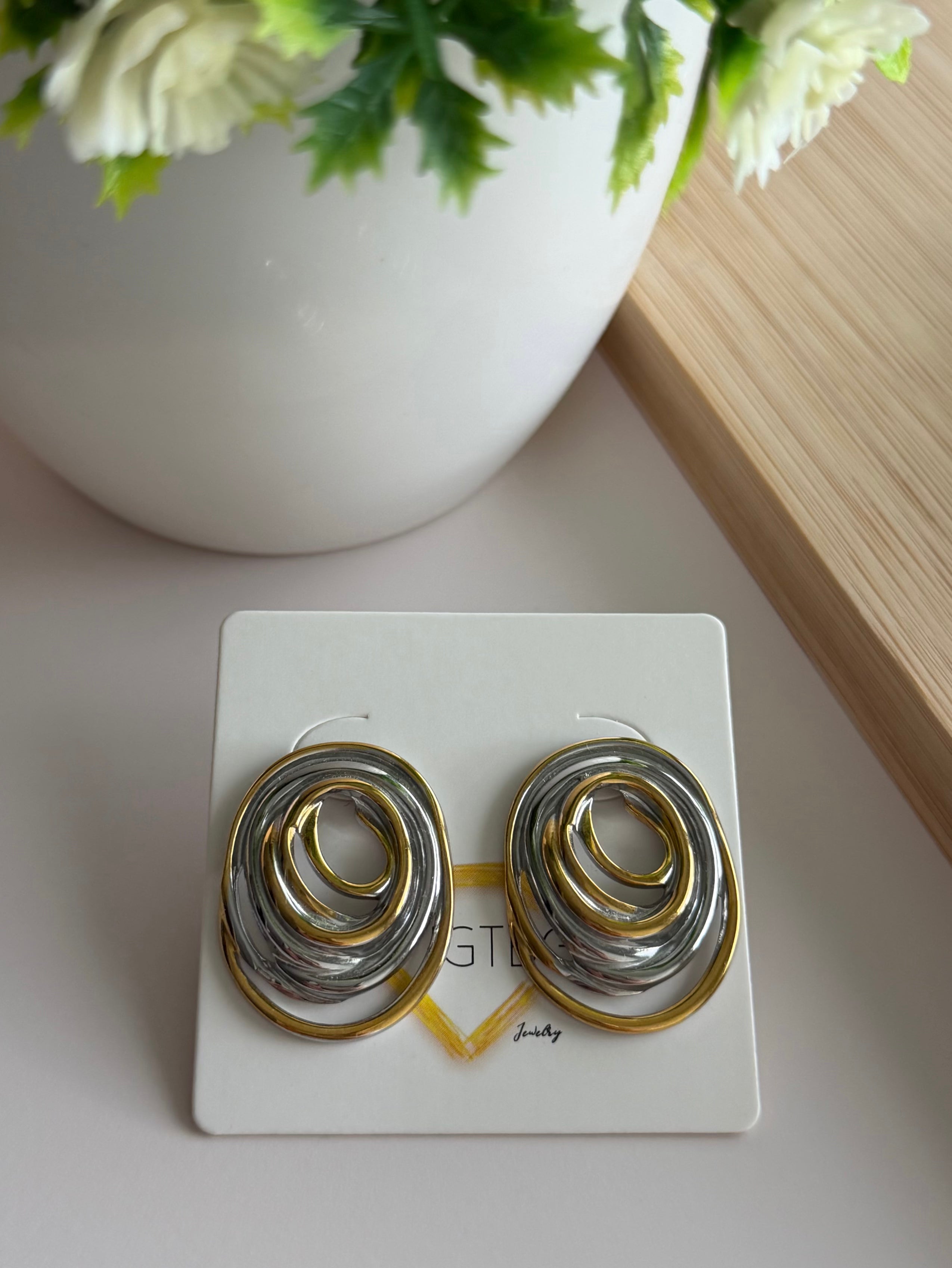 Spiral Duo Studs