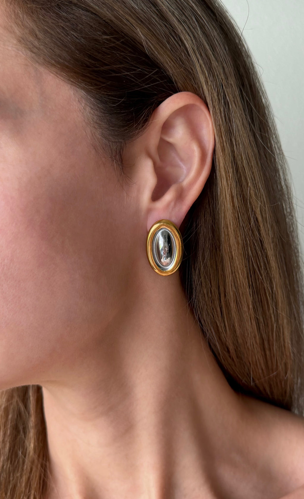 Vintage Oval Dome Stud Earrings