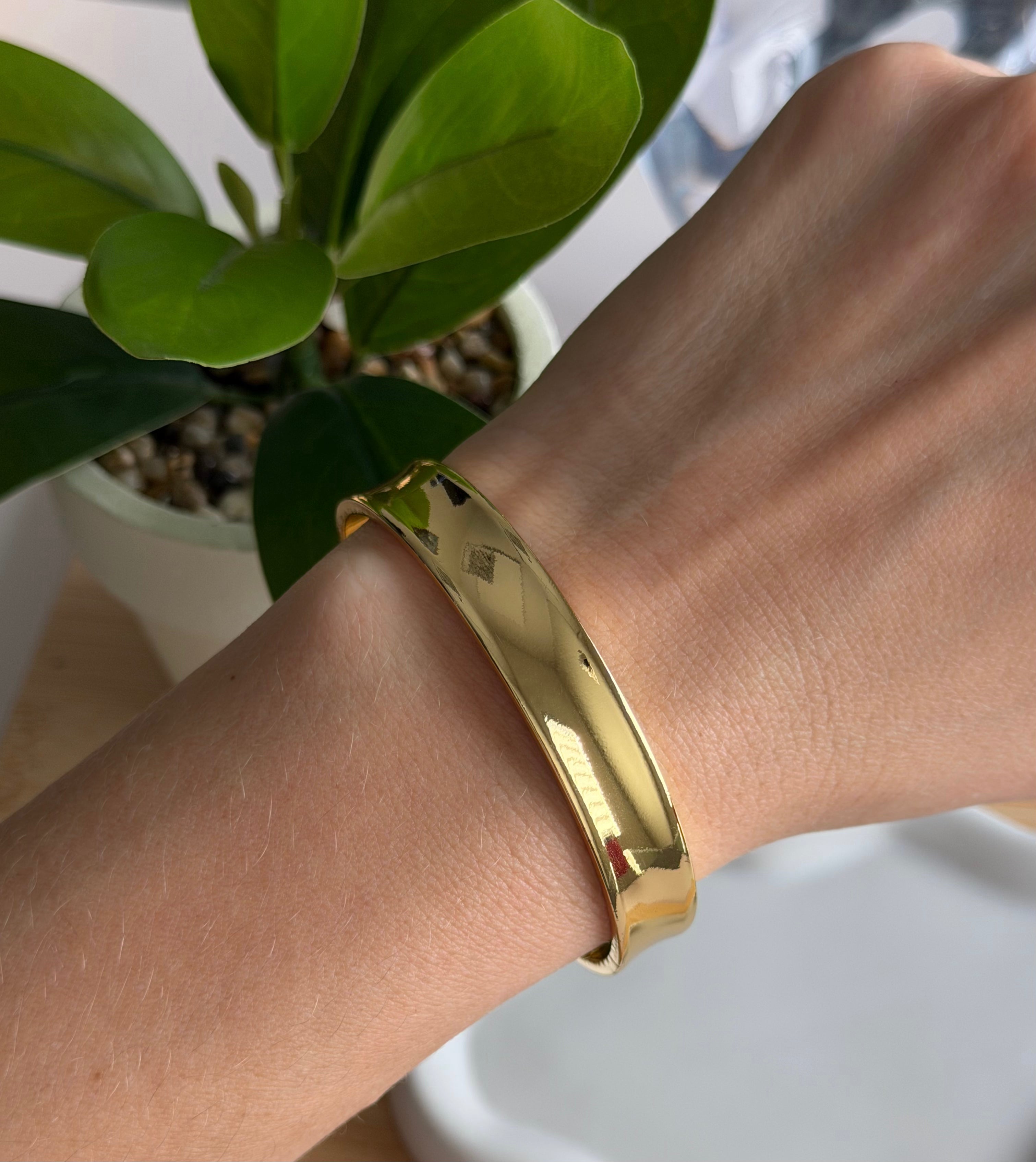 Smooth Gold Cuff