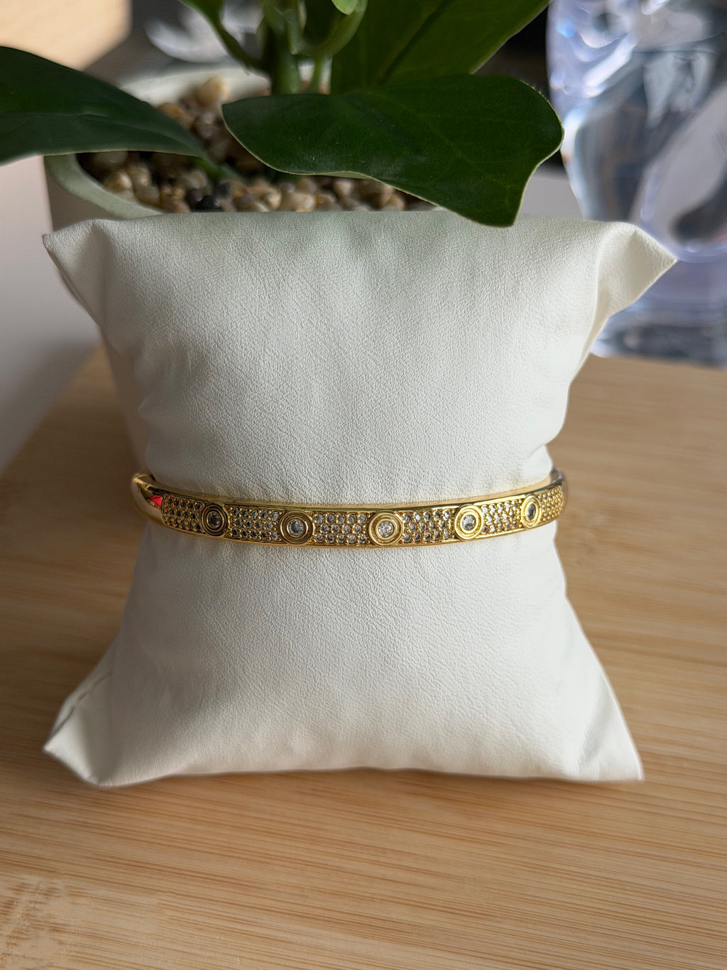 Classic Crystal Gold Bangle