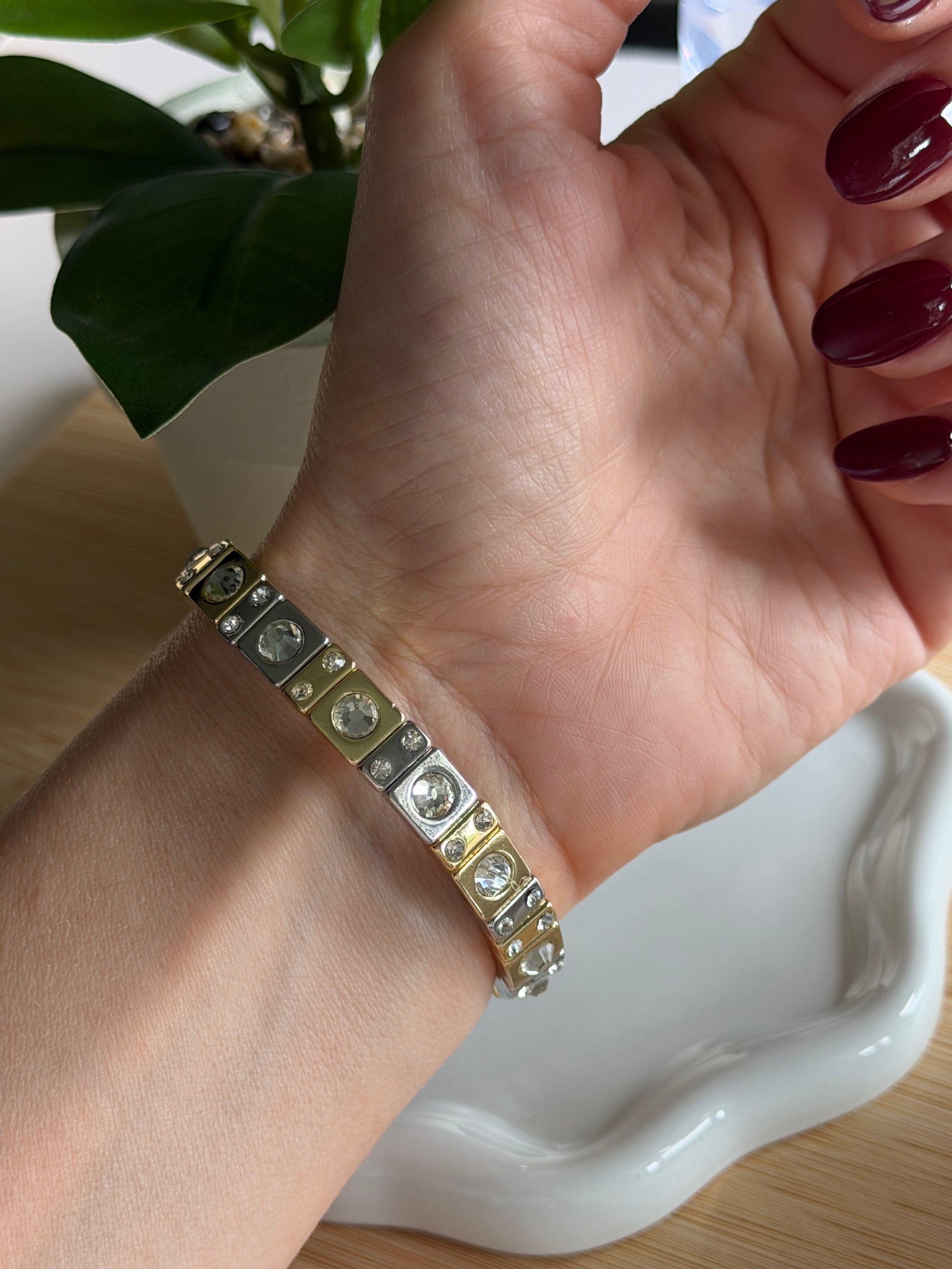 Two-Tone Crystal Stretch Bracelet